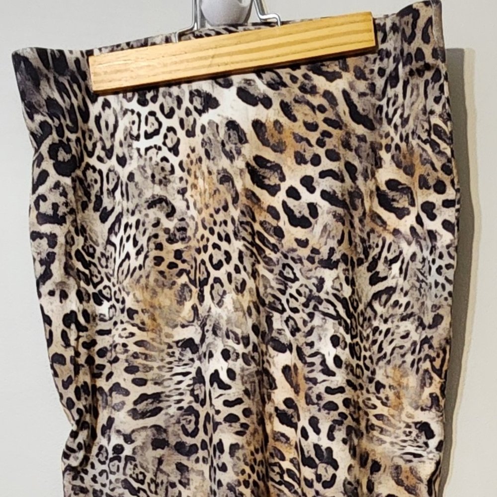 Marc Cain leopard skirt